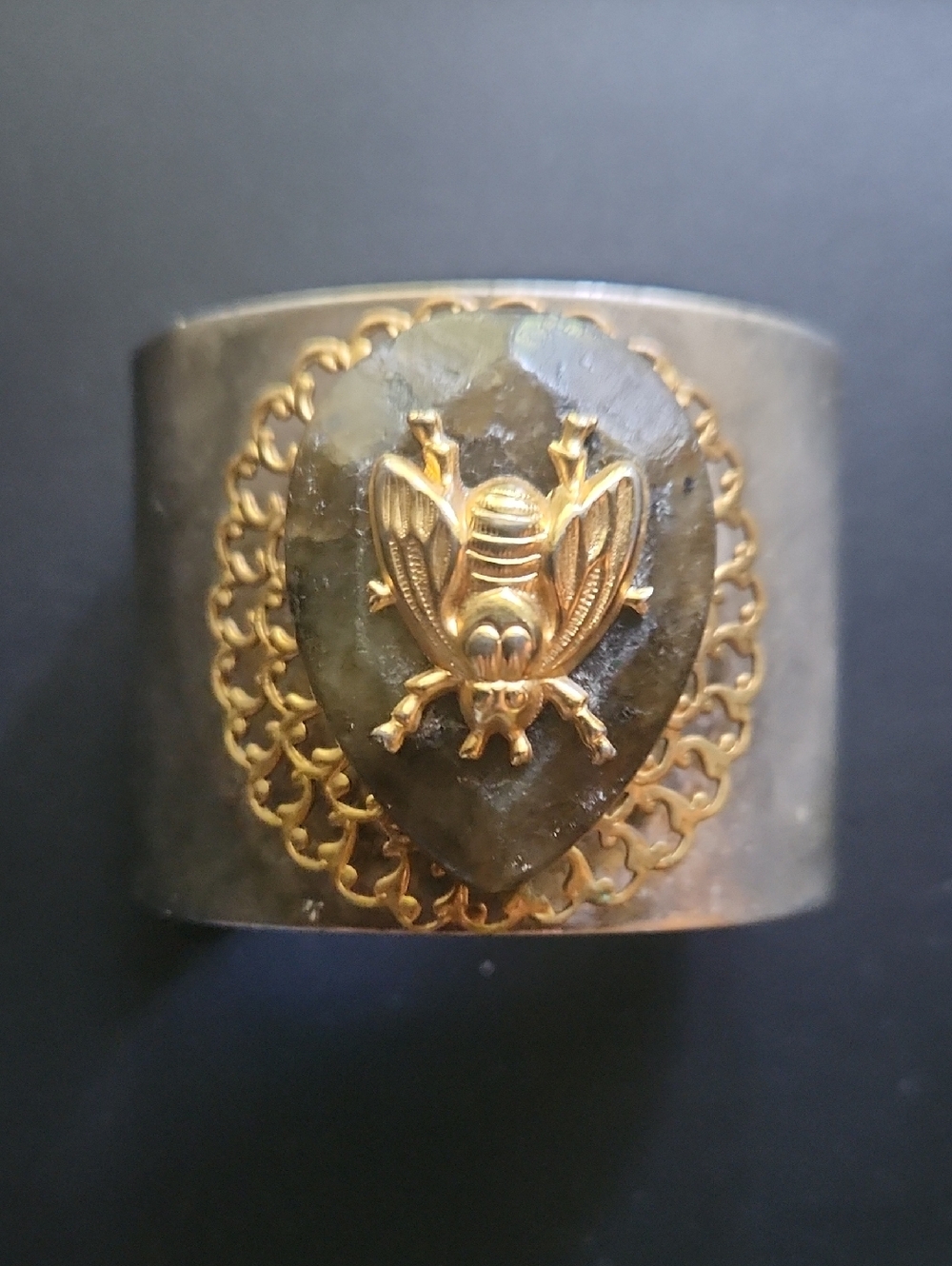 Vintage Gold Bee Teardrop Stone Silver-Tone Wide Cuff Bracelet